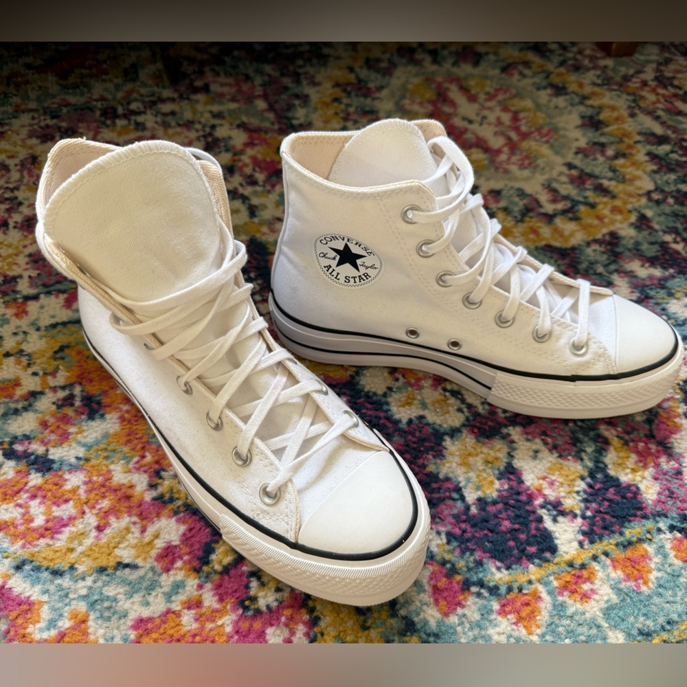 NWOT Converse Cream High-Top Sneakers